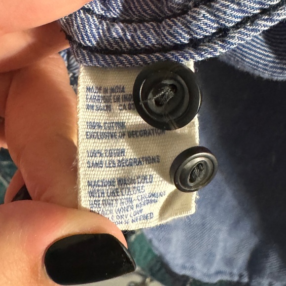 Men’s Medium American Eagle Flannel - Picture 3 of 3